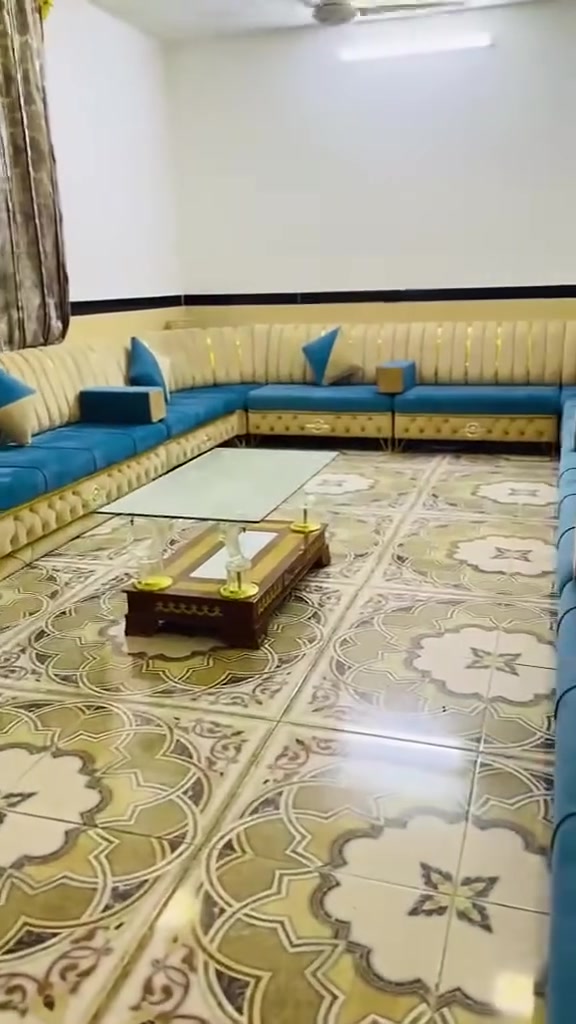 سلام عليكم 
 يوجد تخم للبيع حطاطة شغل الموصل 
قياس  19.5 
والاستفسار الاتصال على هذه الرقم ‏
‪***********‬‏ @الجميع
