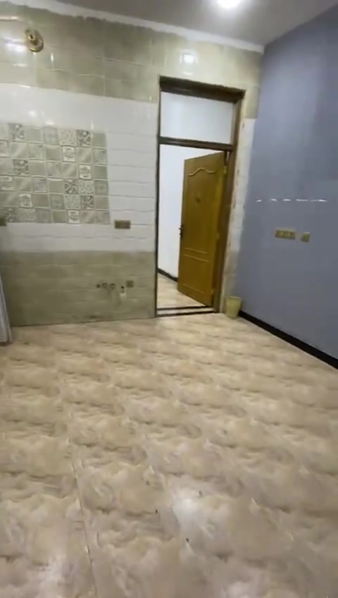 سلام عليكم شقه لليجار
المنصور قرب ساحت القاء مقابيل السفاره التونسيه
***********.
