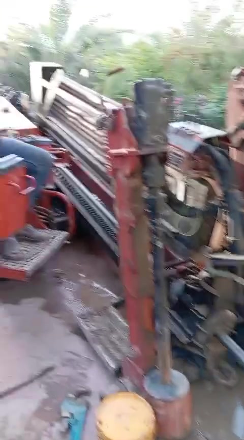 حفر الابار الرتوازيه وتجفيف المنهولات وتعبيرات الشارع جميع محافظات العراق دقه بلعمل ونجاز بسرعه الاستفسار ***********/ ***********
