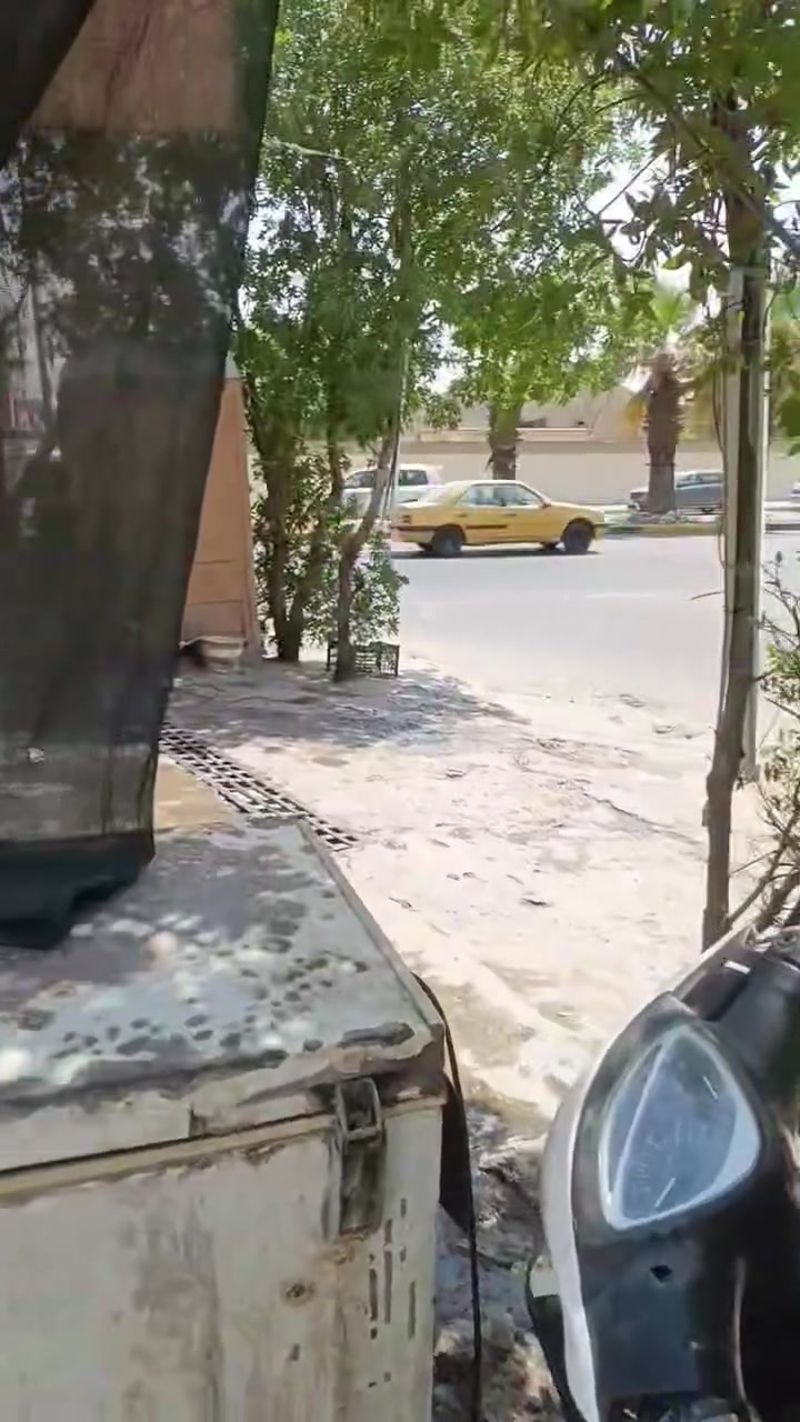 السلام عليكم ممر للبيع البنوك   شارع الفتلاوي  الممر على الشارع العام يرهم محل السعر عشره مليون واتساب ***********
