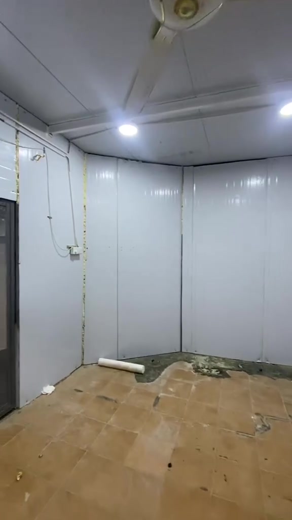 🔥 ساندويج بنل للبيع – فرصة للجادين 🔥
للبيع ساندويج بنل مستعمل بحالة جيدة، مناسب للغرف والمخازن والسقائف.

🔹 جداري: 8 قطع، قياس القطعة 1 × 2.70 م
🔹 سقفي: 4 قطع، قياس القطعة 1 × 5 م
📐 المجموع: 41.6 م²

💰 السعر: 500 وبي مجال
📍 الموقع: [بغدادالشعب حي البساتين]

⚠️ الفك والتحميل والنقل على المشتري.

📞 للتواصل: [***********]
