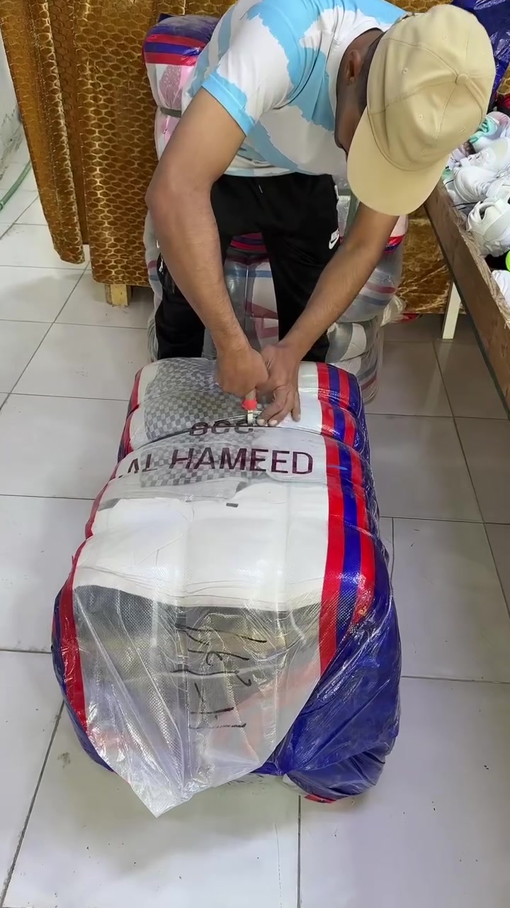 جمعة مباركة عالجميع يارب ❣️
الان بتاريخ 9/4 تم فتح تشكيلة 
كيلوت نسائي
حلوة ومتنوعة، موديلات مرتبة 
وأسعار كلش مناسبة 🔥
تعالي اختاري اللي يعجبچ وجددي كنتورچ بأقل سعر!
✨ ملابس حلوة
✨ أسعار تخبل💸
✨ اختيارات ترضي كل الأذواق
لا تفوتچ الفرصة، زورونا وخلي أناقتچ غير 🎀
متواجدين من ساعة 10 صباحا
الى 12 ليلا 
بابل / المسيب _فلكة بداية
حي المعلمين_مجاور ابو مروة
للسيراميك
لاستفسار عبر الخاص او وتساب
***********
