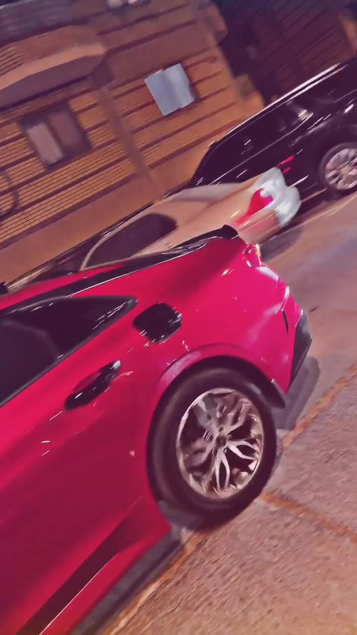 الكرز🌚♥️🍒.
للبيع كي فايف 2023 خليجي وكـاله nim فول مواصفات للاخير محرك2000 دوش سيارة ماشيه 70 كيلو 
كشنات جلد ✅
كشن السايق كهرباء✅.
تدفئة كشنات ✅.
بصمة تشغيل عن بعد✅.
5وضعـيات قيادة ✅.
بانوراما✅.
تحكمات ستيرن ✅.
اشاير شفط..اشاير بلمري✅
تبريد بينانو مـنفصل✅.
تـبريد خلفي✅.
شاشة كـامرة دوارة ✅.
سايد بريك بصمة✅.
اوتو هـولد ✅.
كـروس سرعه✅.
ملاحضـته : بية حـار بخـشم البنيد جدا  بصيط… وبارد بلباب وبعده ممصلح على كد اربع اصابع غـير هذن كلة كفاله عامة كير وتبريد ومحركك كلشي مكفول ♥️.
مكـان السيارة بغداد حي الخضراء ..***********
