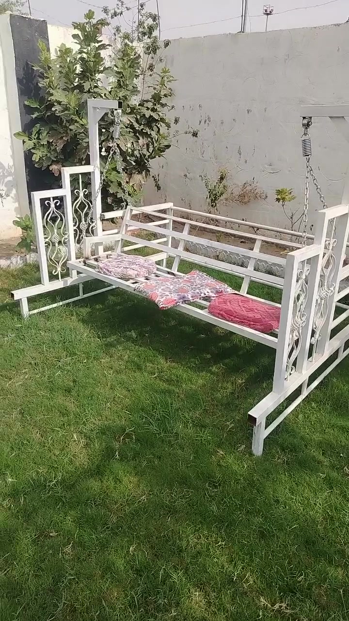 مراجيح • تفصيل • شبابيك