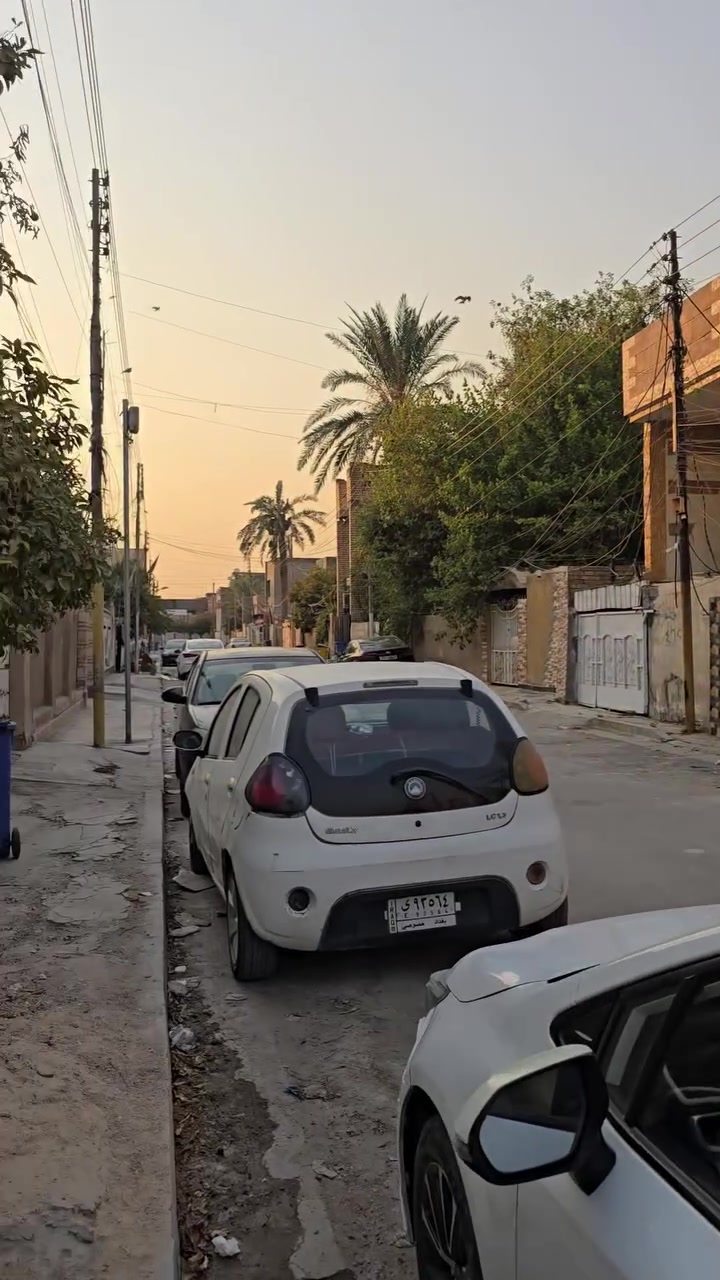 سلام عليكم بيت لايجار طابق ثاني تواصل على رقم ***********
