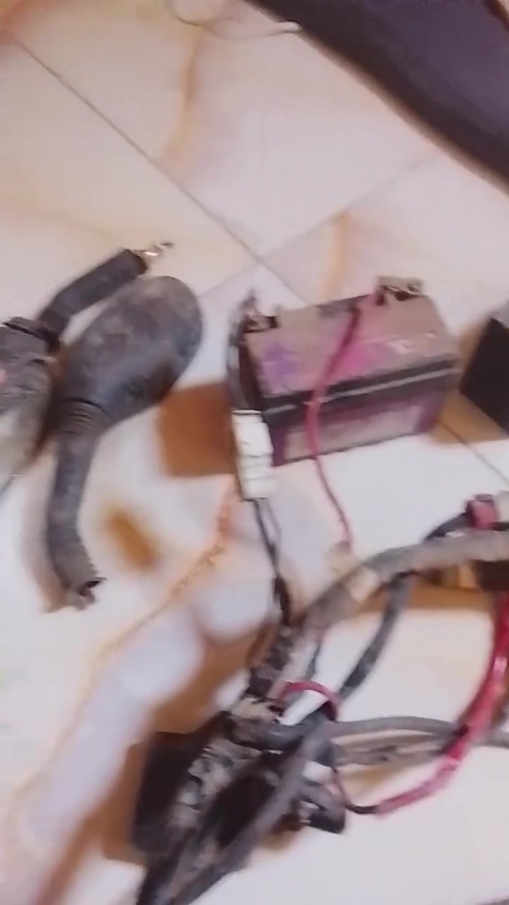 السلام عليكم غراض سكنز ولكلجات عام ولكزوز سكنز عام اسعار بفلس ونص مكاني بغداد الدورة ابو دشير سعر بلواتساب *********** ابيع ضمان وشرط الفحص
