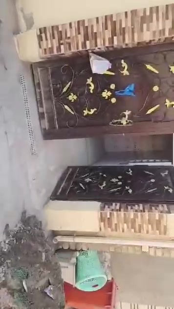 للايجار.... للايجار ((صاحب البيت مو دلال)) 
بيت بالدوانم ١٠٠ متر للايجار قاط واحد نضيف على الخدمي مال ٥ كيلو قريب كلش على عبرة شارع ٦٠ جاهز للسكن ونضيف احلا من التصوير للاستفسار (***********) اتصل وتدلل
