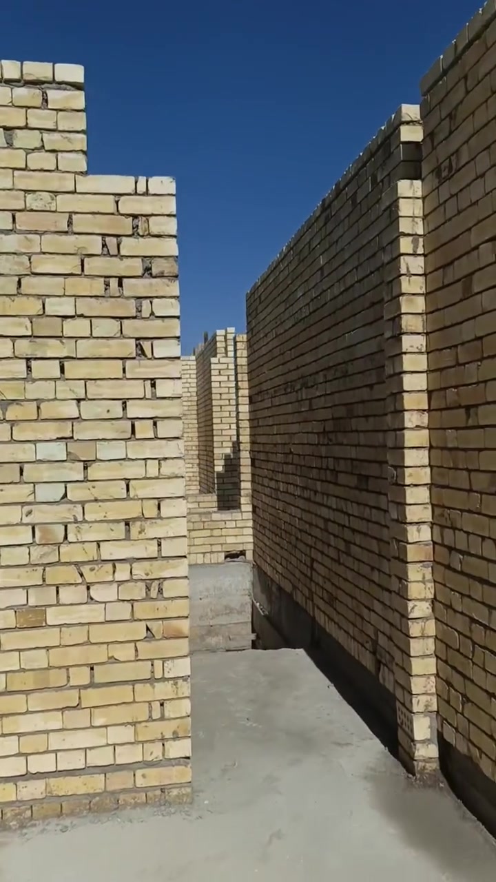 عامل بناء • متفرغ • جاهز