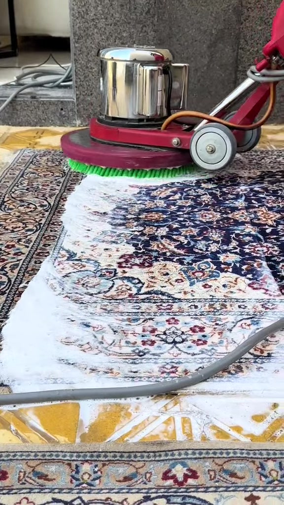 عرض خاص لمدة محدوده فقط
تحطيم اسعار🔥🔥🔥
سعر المتر ٥٠٠ دينار فقط غسل وتنضيف المفروشات مع مواد ازاله البقع بأحدث الطرق بمواد إيطاليا *********** (توصيل
 مجاني)
