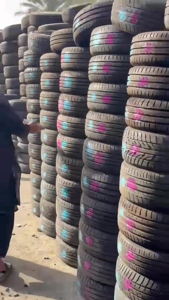 السلام عليكم. بعون. الله.  تم.   وصول.  عدد  2 حاويه  جميع قياسات. اليابان   النضيفه. كافت. القياسات.  البصره.  مجمع الراشد.   علي الراشد.  وخضير الراشد***********
