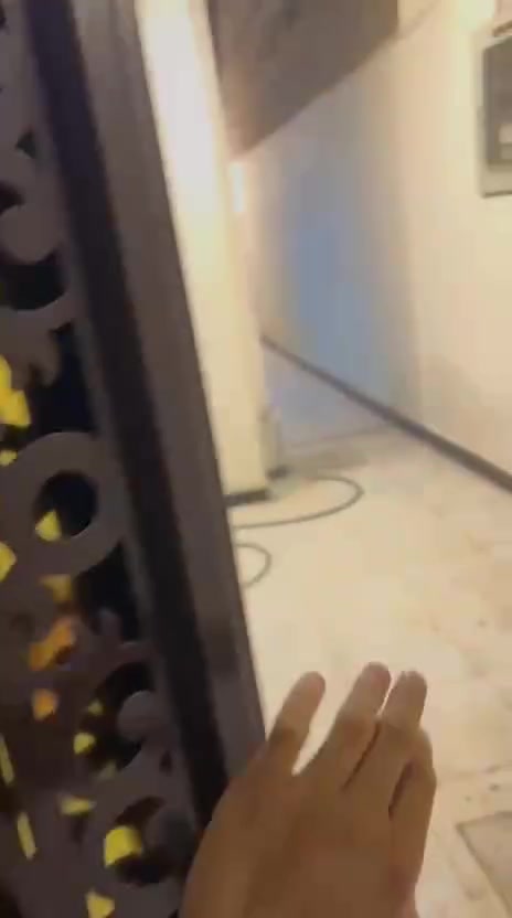 يالله سلام عليكم ورحمه الله وبركاته
بيت للبيع مساحه 90الوجه 6نزال 15 طابق ونص لامين الثانيه مقابل دكتور فريده ثلاث فرع عله اليمنه سعر البيت 145وبي
مجال رقم صاحب الدار ***********ملحضه البيت جهاز السكن
