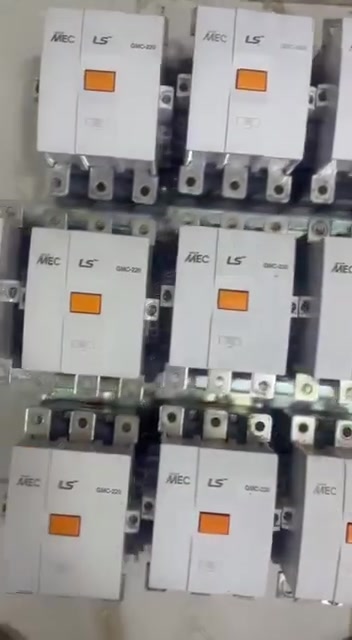 كونتكتر mEC 220. 275A كويل متغير 100 فولت إلى 240 فولت كويل كارت 
صناعه كوري بغداد عكد نصاره 
*********** يوجود توصيل الجميع المحفظات العراق
