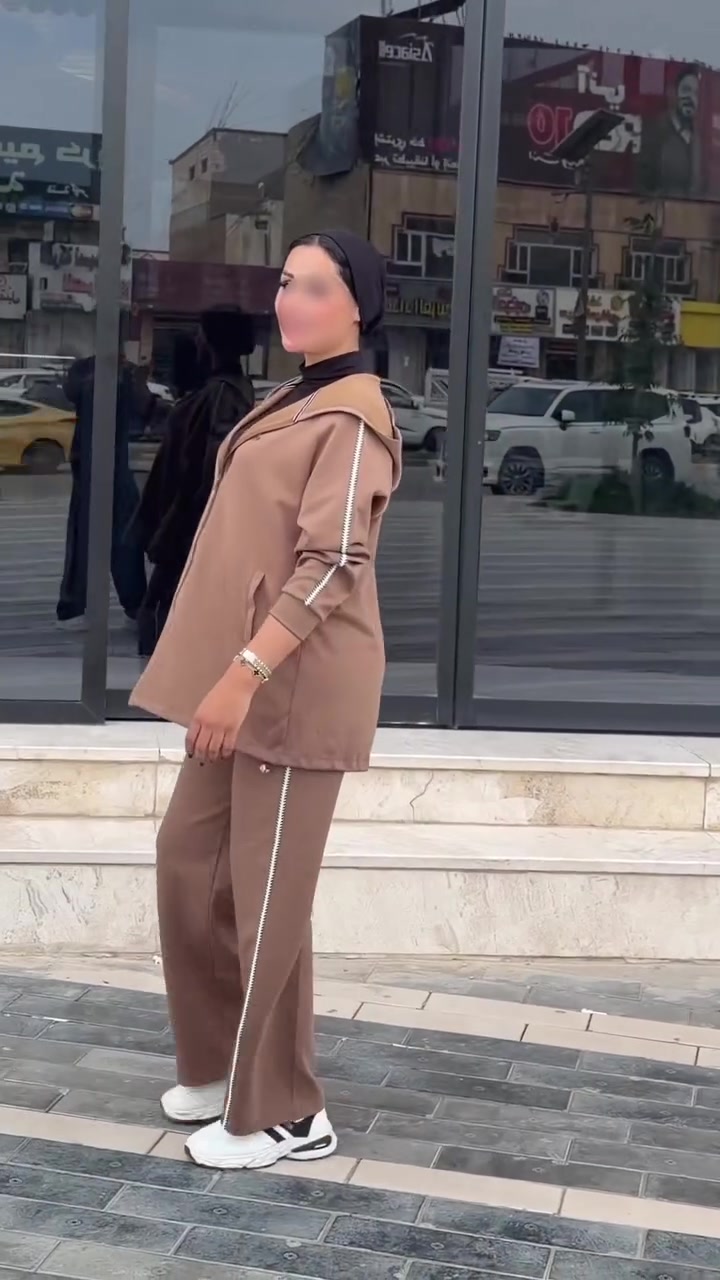 ملابس • للبيع • بدون وصف