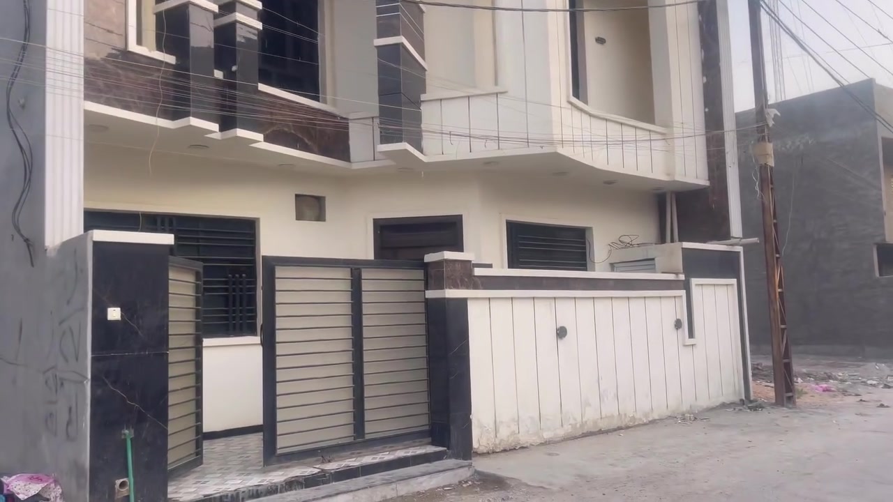 بيت للايجار مجمع العدل 3 نوم بيت جديد كلش
سعر الايجار 650 للاستفسار ***********
