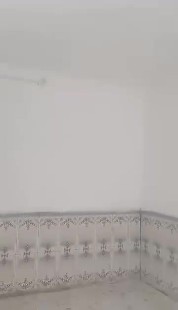 بيت مساحته 250 بي غرفه وصاله وبراني ومطبخ وصحيات وبي اظافه ماموجود في تصوير ساحه الخارجيه للبيت كاشي وسقيفه
  بي ساحه خلف البيت  وجانب الصحيات
كل هذا وبسعر 23 وبي مجال فقط للفقير
***********
