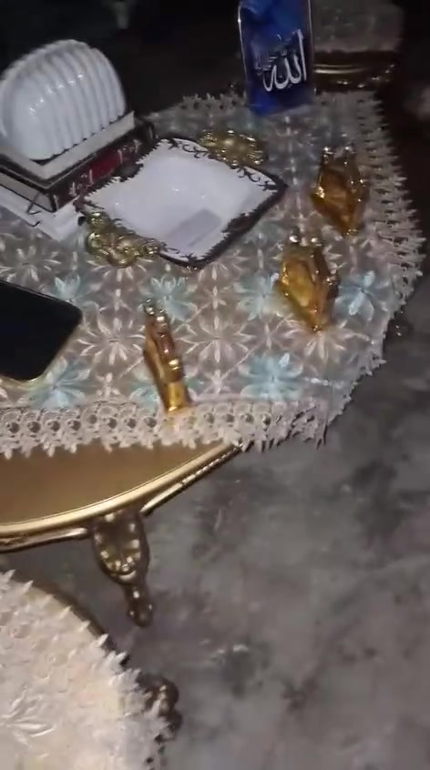 غراض للبيع كلمن وسعره تفاصيل، خاص، مكاني، بغداد، الكراده ***********
