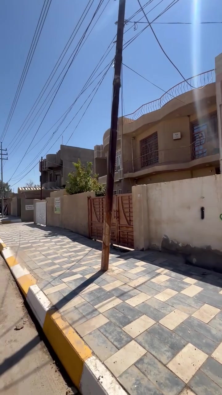 بيت للإيجار طابقين كمشروع تجاري
الموقع: الشارع الرئيسي لمدخل حي اليرموك الاولى (الرحمة) 
المساحة: 150 متر
للأستفسار : ***********
