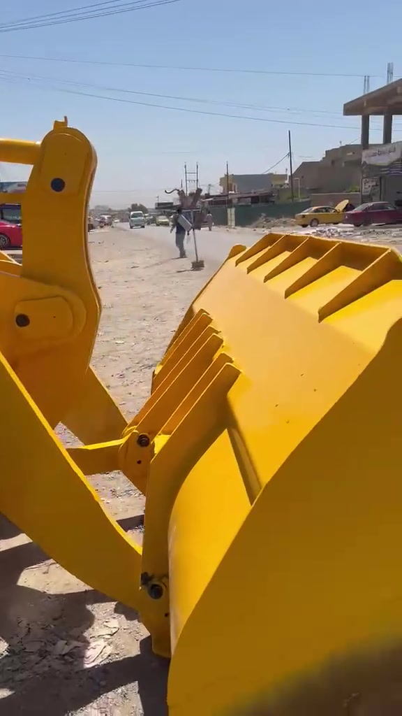 السلام عليكم شفل كوماتسو 380 جاهز ع شغل مكينه كير شرط سعر اتصل ‏
‪ ***********‬‏
