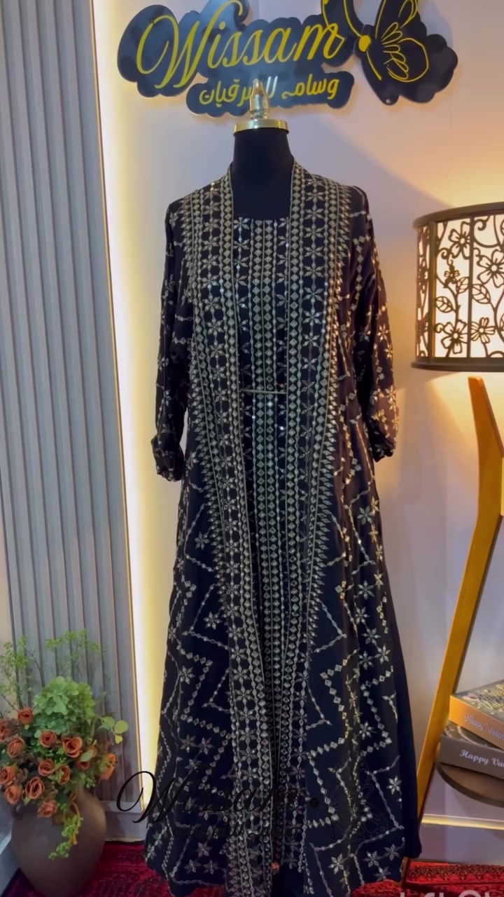 ملابس