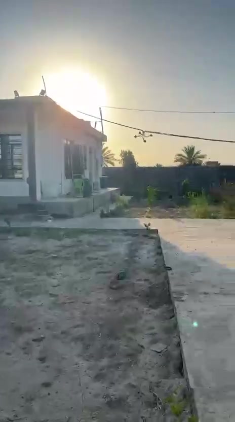 نص دونم للبيع بغداد التاجي الحماميات قريب على مدرسه شهداء الحماميات ***********

