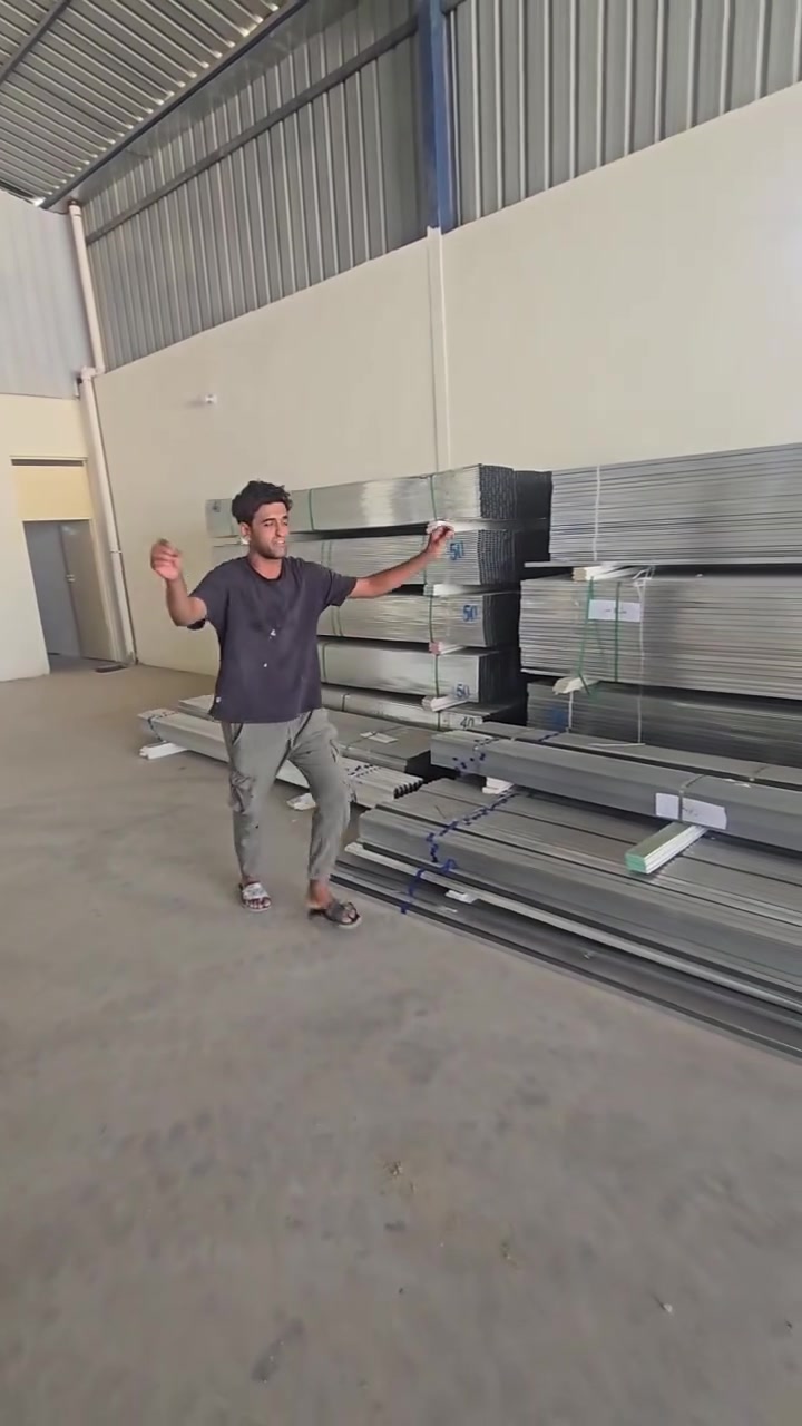 مجمع ال كيلاني  الديكورات الحديثه 
             بكافه انواعه ديكورات 
جنل صفر  0'4 سعر 1.30
جنل صفر 0'5 سعر  1.50
جنل ٤ متر صفر 0'4 سعر 2.10
جنل ٤ متر صفر 0'5 سعر 2.30
اميكه صدر طير صفر 0'4 سعر 1.20
اميكه صدر طير صفر 0'5 سعر 1.50
شيال صفر 0'4 سعر  0.100
شيال صفر 0'5 سعر 1.30
زويه صفر 0'4 سعر 0.55
زويه صفر 0'5 سعر 0.85
زويه مخرم 0'5 سعر 0.70
يو حديد 0'5 سعر 1.40
بدارت ابو سعد ال كيلاني 
ال ستفسار الهاتف ***********
                        ***********@
