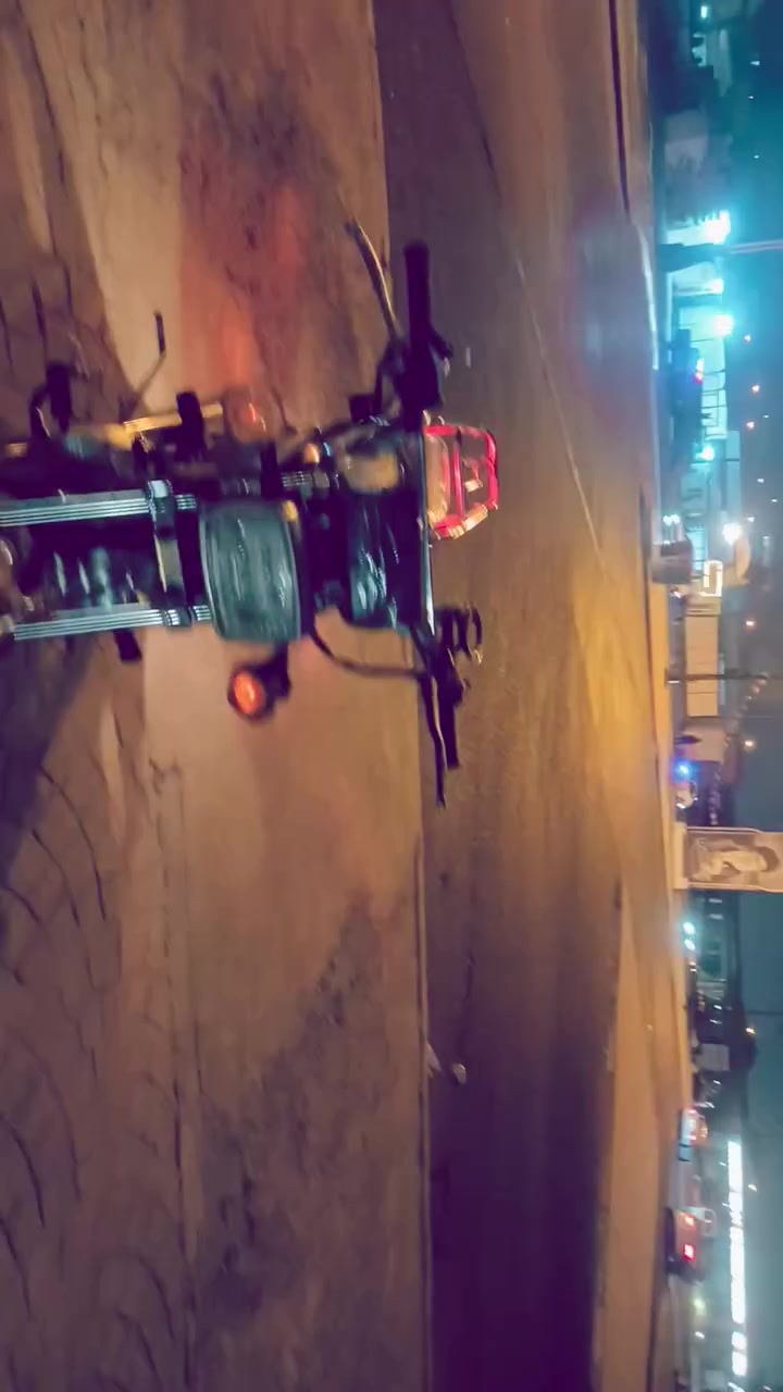 ٢٠٠ • ٥كير • موديل ٢١