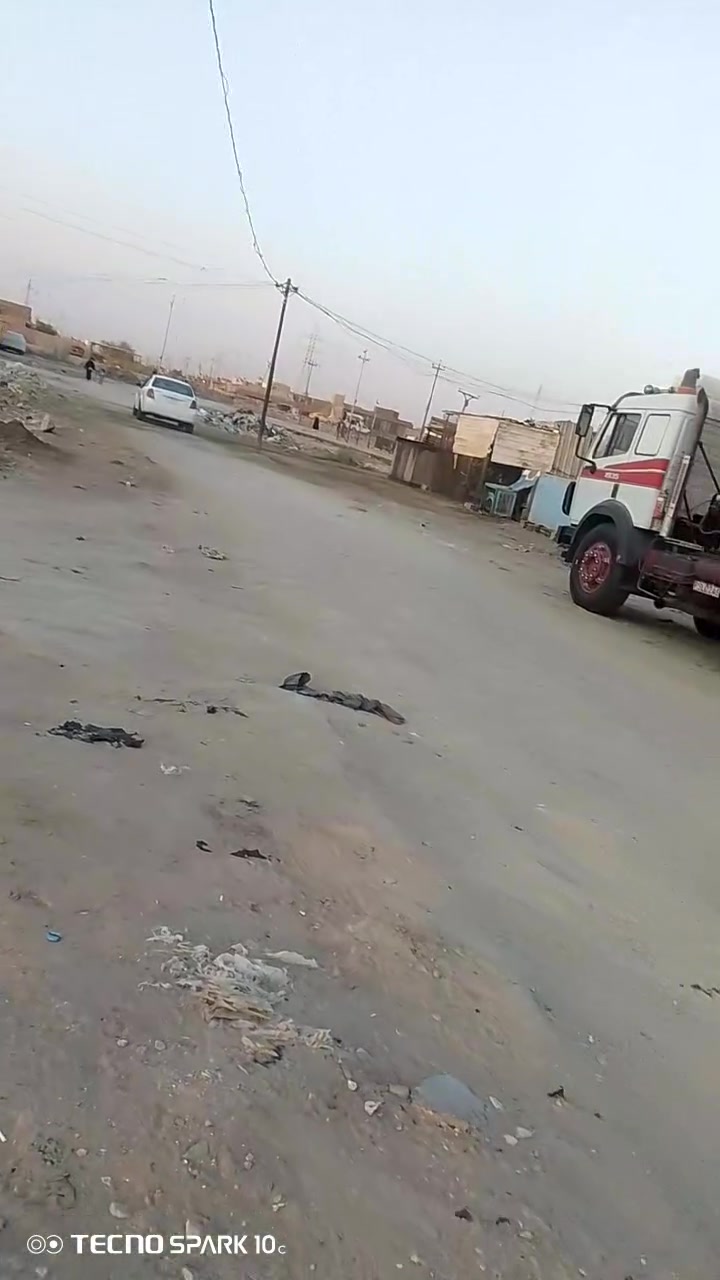 بيت زراعي • ١٠٠م • قرب معمل الغاز