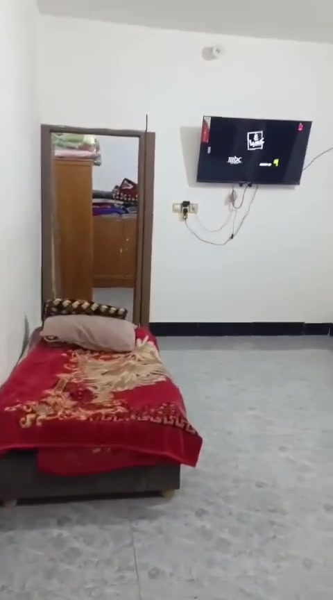 نجف شارع كربلاء • ١٠٠م • غرفة وصالة