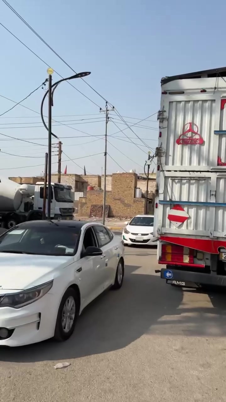 قطعه مساحه 100 متوفر كله الخدمات سديناويه شارع مضيف الامام الرضا ***********
