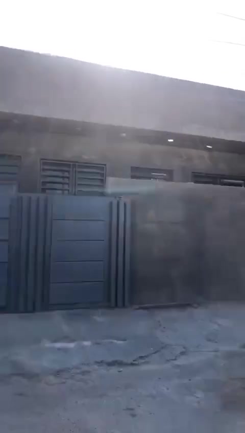 السلام عليكم 
يوجد دار للايجار مؤثث طابق واحد بهور رجب مجمع ارض النخيل للاستفسار 
***********
