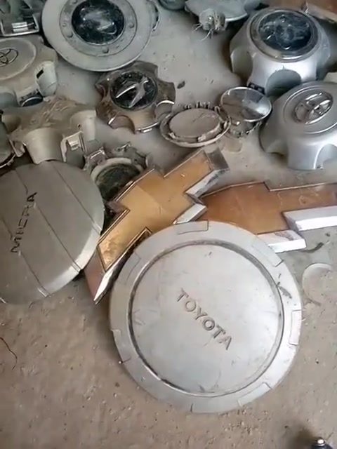 من رخصت الادمن  
كبات للبيع قيم واخذ 
ها رقمي ***********
