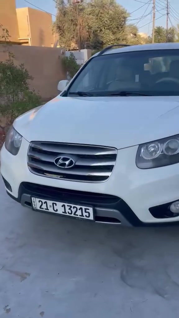 السلام عليكم سنتافي موديل ٢٠١٢ اربعة سلندر السونار موجود بالمنشور كلشي ما بيها عدا السونار السيارة خليجي مكفولة بيها شوية بارد بالباب الاستفسار *********** سعر السيارة ١٤٠ وبيها مجال
