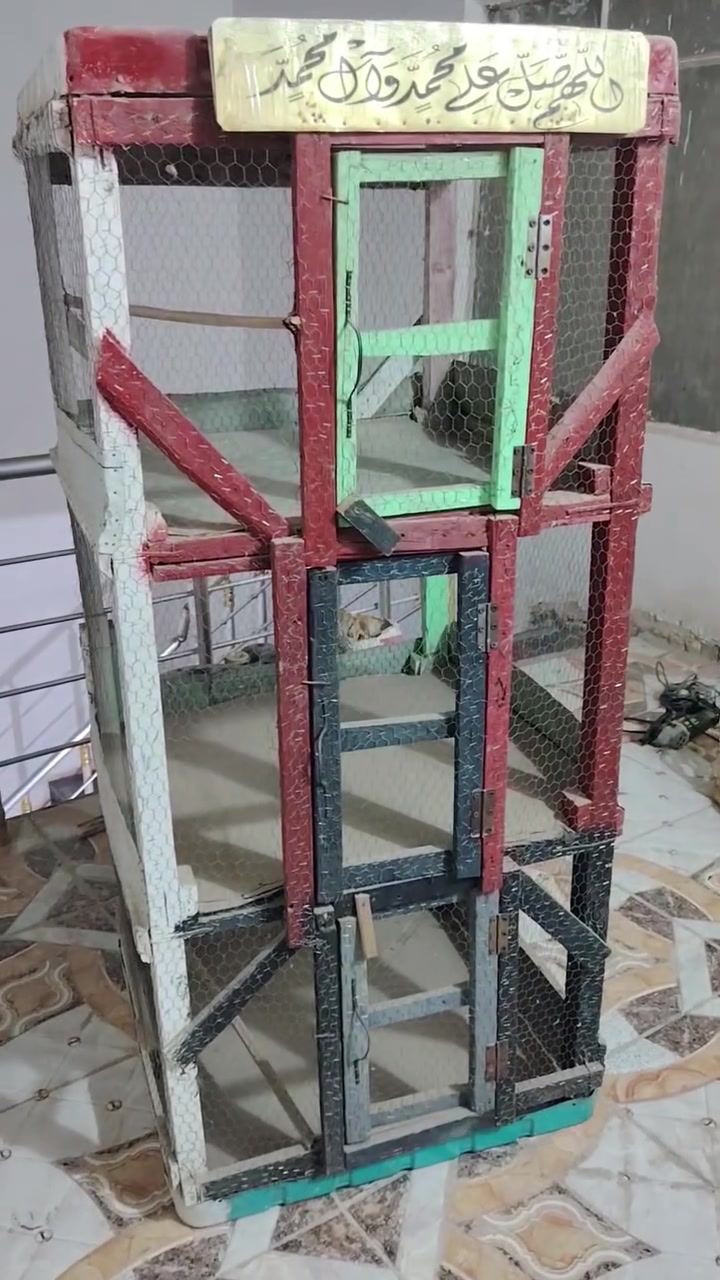 قفص • ١٦٠×٧٠ • ٣ خانات