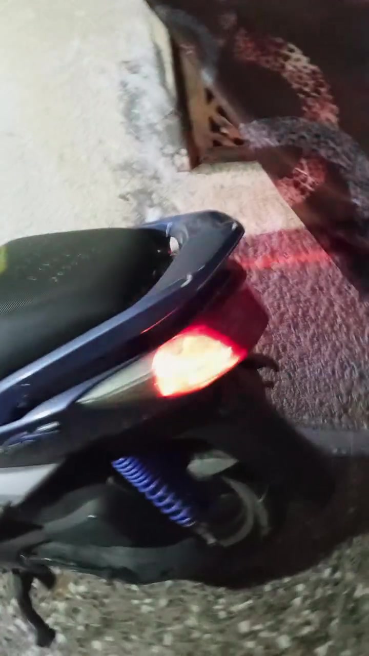 سلام عليكم دراجه سكنس فحل رمبه مكفوله سلف هندر كابريتر كهربايات شغاله شلعه معدل فول سعر مليون وبيهه مجال مكان بغداد الستفسار ***********
