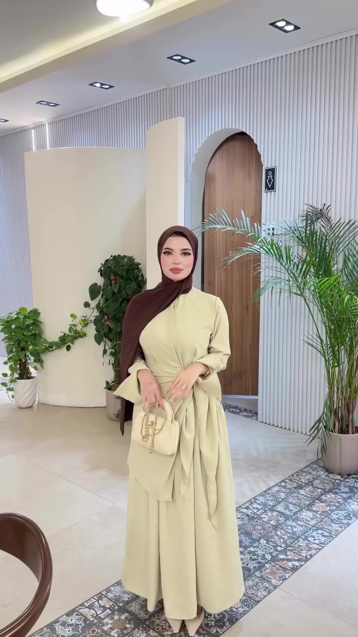 فستان مع حزام متصل
متوفر بلونين 🖤🍈

القياسات1(38-40)2(42-44)

متوفر توصيل 🚚 لجميع المحافظات 

للحجز دايركت📩

#explore #explorepage✨ #العراق #ملابس_نسائية #fashionblogger

