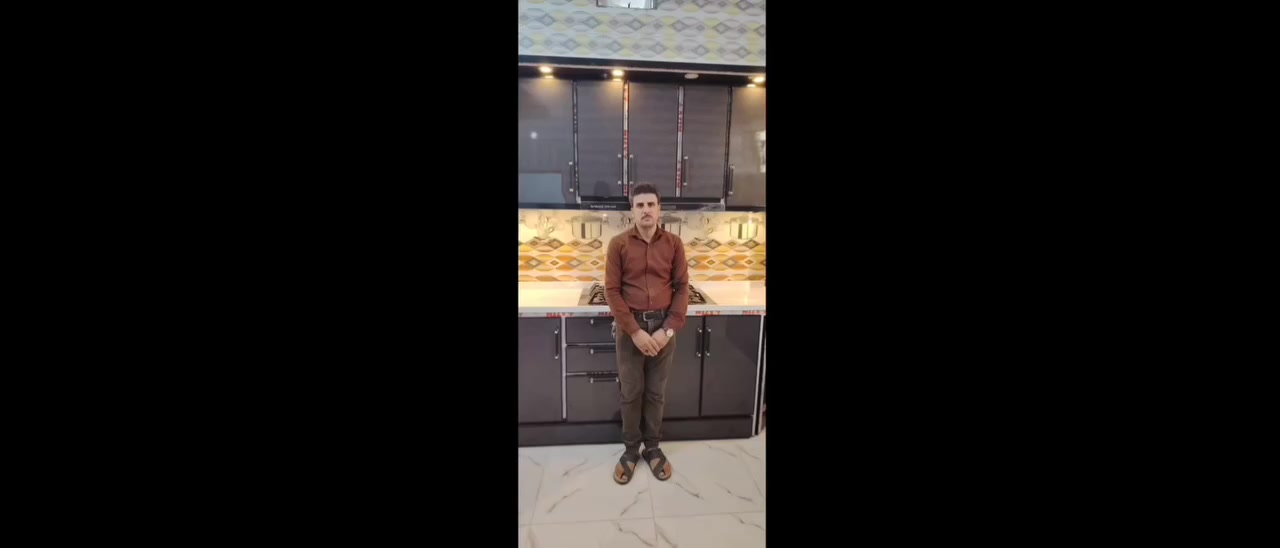 معمل الحسن • مطابخ HDF • سوق المجر الكبير