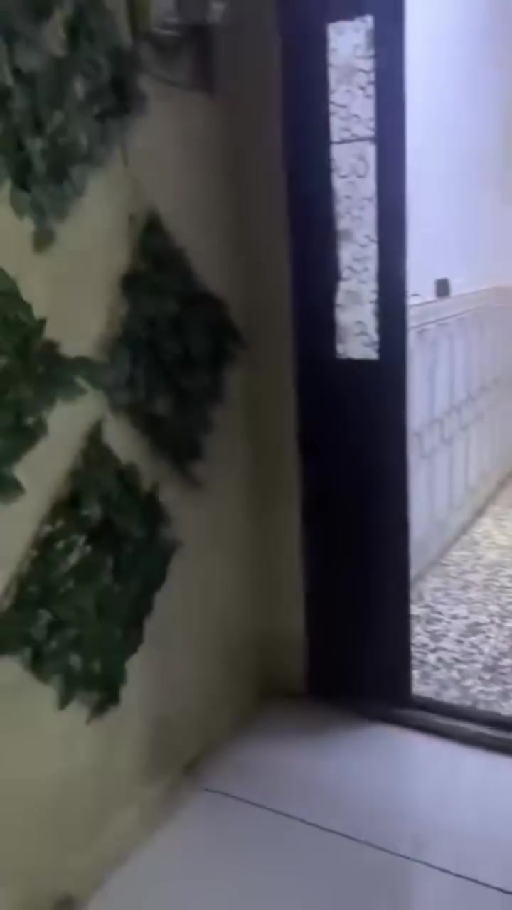 بيت للبيع • معسكر البلديات • ١٠٠م