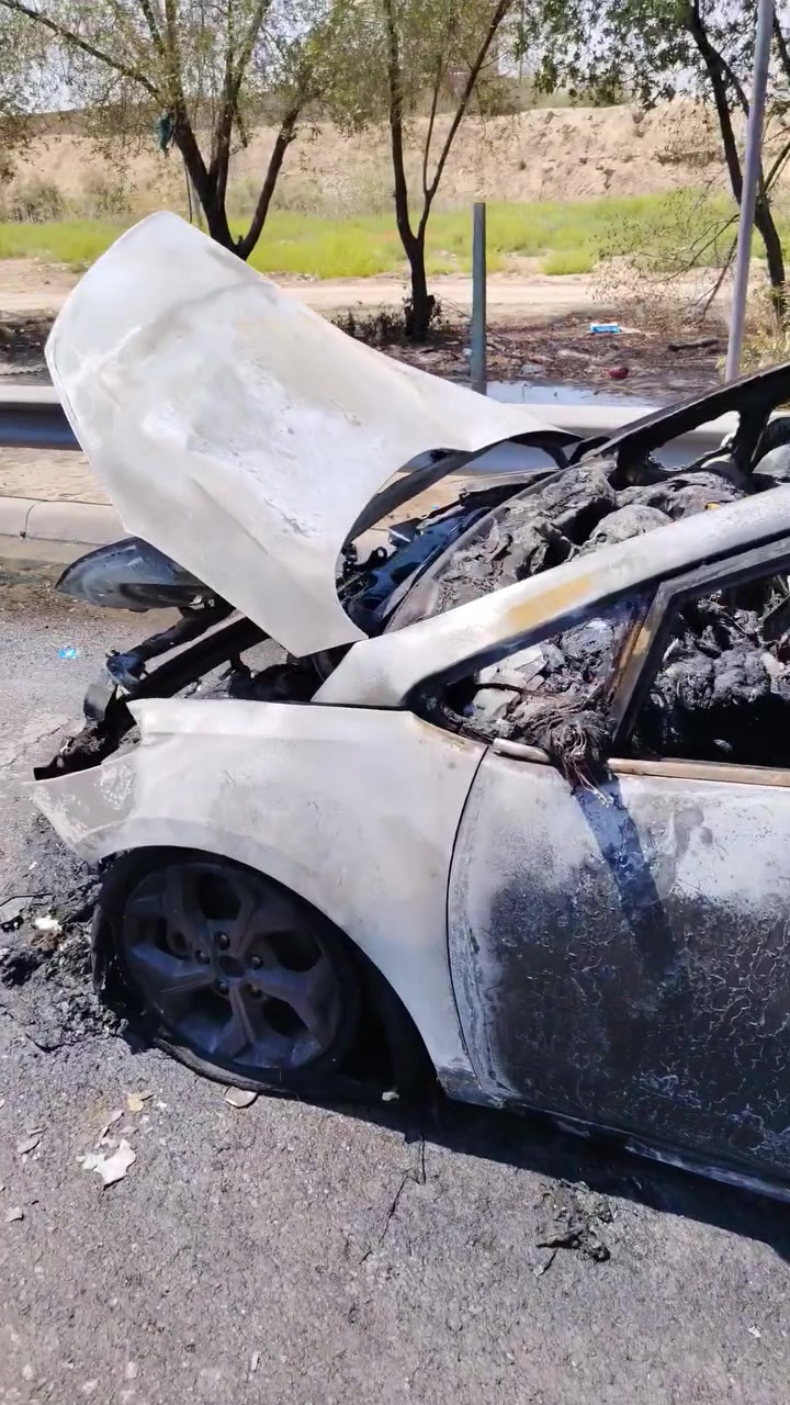 سيارتي سيراتو حترگت واريد ابيعها رقمها اربيل مثل ما موضحة بالصورة وتقرير الدفاع المدني وقرار القاضي وكتاب مركز الشرطة الى مديرية مرور أربيل كلهن موجودات تاخذ معاملة كاملة وهذا رقمي متواجد واتساب أيضا ***********
