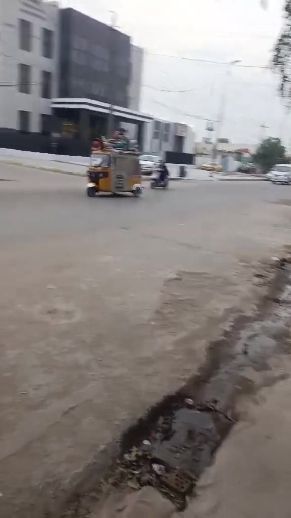 بيت للايجار بشارع مستشفئ ابن البلدي علشارع العام مثل مثل ما موضح بلمقطع للاستفسار ***********
