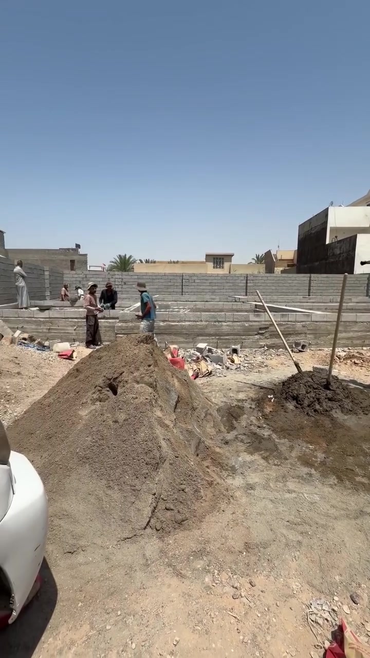 الحمد لله بفضل الله يتم اليوم بتاريخ 2026/7/29 اكمال 
بيت الاخ جاسم في قضاء الخالص منطقة الشرقية
نسأل الله التوفيق في اكمال باقي مراحل المشروع بنفس الجودة والاتقان . 
مكتب الروان للمقاولات العامة نبني الثقة قبل ان نبني الدار ..
للتواصل على الرقم : ***********
العنوان : ديالى الخالص مقابل جامع الخالص الكبير.
