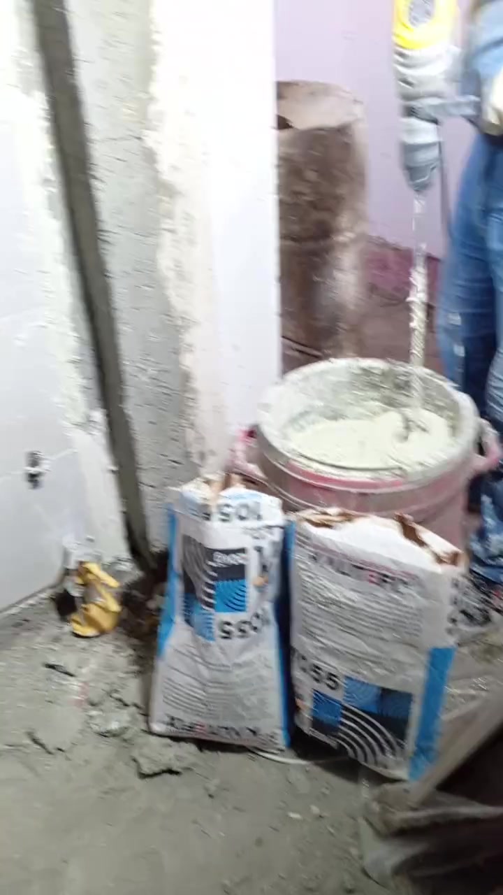خلفة سيراميك وبورسلين خبرة وإتقان في العمل 🛠️✨
نقدّم لكم أفضل خدمات تركيب السيراميك والبورسلين للأرضيات والجدران بأعلى درجات الدقة والنظافة:
  
🔹 تركيب بورسلين وسيراميك (أرضيات، جدران، مطابخ، وحمامات).
🔹 تغليف سلالم وديكورات بدقة عالية 
🔹 استخدام أحدث أجهزة ومعدات التعديل لضمان استواء السطح 100% بدون أي فراغات أو عيوب

  
📍 مكان العمل: الانبار 
📞 للإتصال أو التواصل وتساب: ***********

