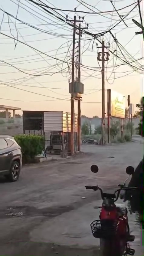 للبيع محل مع ديكوره مع بضاعه
العنوان مقابيل جزيرة بغداد سياحيه

٣في ٨

***********0

