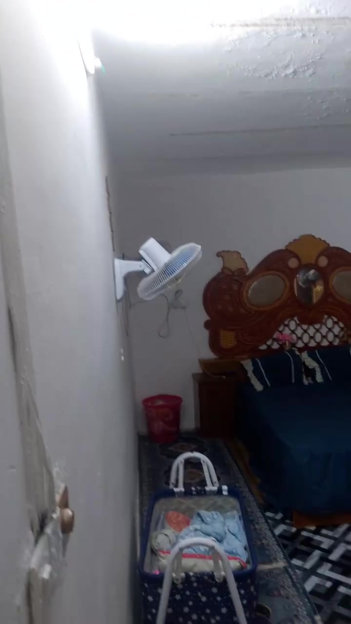 بيت تجاوز للبيع غير معوض المكان دبيسات الستفسار اتصل على رقم ***********
