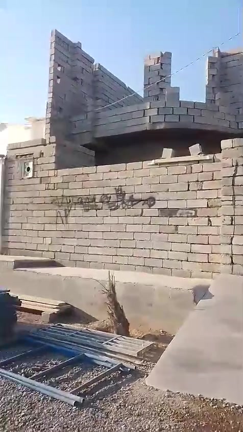 بيت لبيع في دوانم البهراط قرب سامي العراب كامل خدمات  مساحه الدار 200  السعر 70قفل باقي التفاصيل داخل الفيديو اتصال على هاذا الرقم ***********
