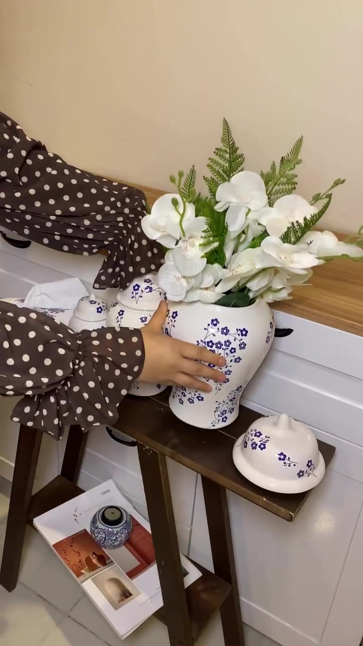فازات فرفوري • صندوق كلينكس • موصل باب السراي