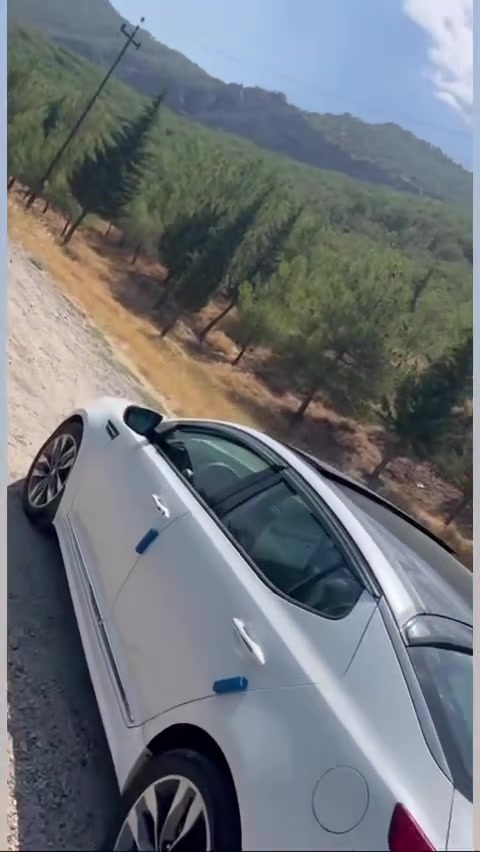 السلام عليكم
اوبتما موديل 15 فول مواصفات خليجي 1/1 رقم بغداد الجديد باسمي شخصياً السيارة بيها لخه ستوته  يم قبط البانزين وصار بيها صبغ شوي ع باب ابيعلك قطعتين تعتبر وباقي السيارة مكفول للاستفسار *********** بي واتساب مكاني الرمادي ملاحظة بياع شراي لا تجيني لان مالك يمي خبزه

