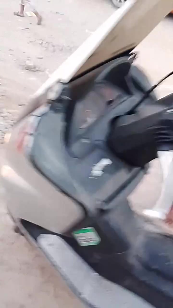 كوم حديد
زعفرانيه
***********
مراوس بيع
300بيه مجال
