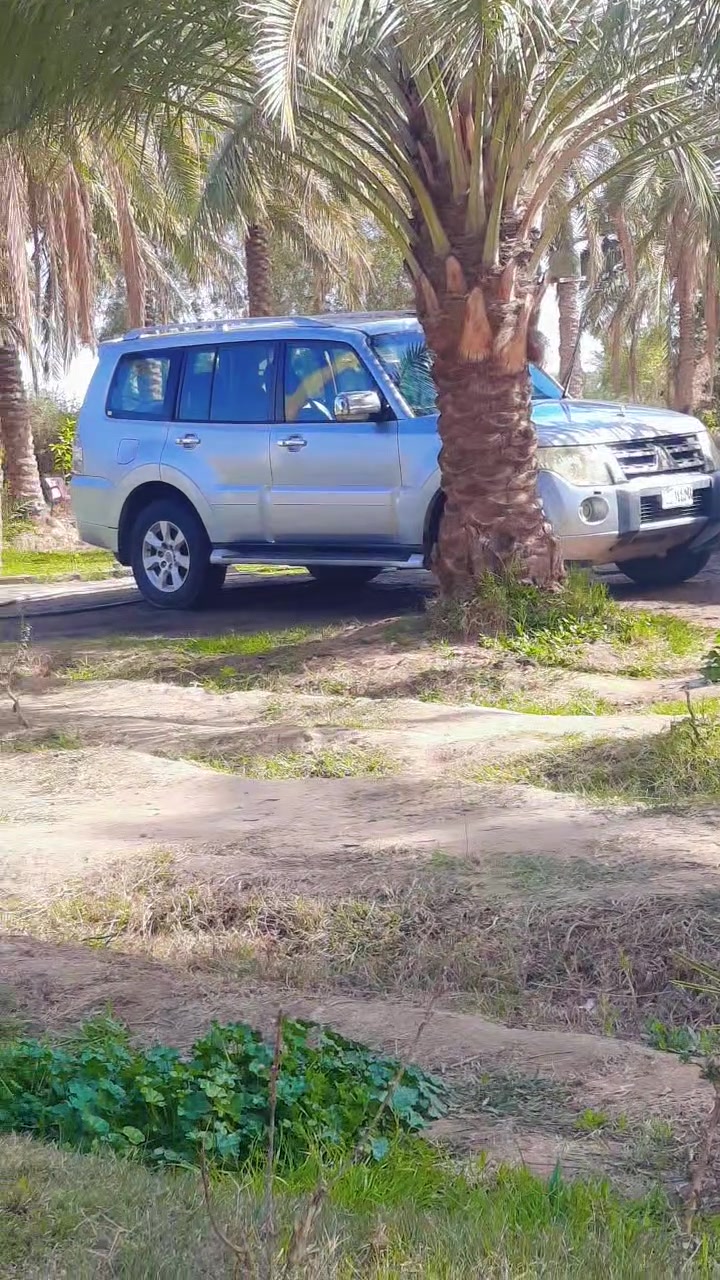 سلام عليكم اخوان
سياره باجيرو موديل 10 نضيفه وبسمي مشروع وطني محرك 3500.      6 سلندر  هزه وسنويه جديده لحد 2032 
للبيع او مراوس بستاركس نضيفه موديل 10 الى 15 مكاني بابل الاستفسار *********** @
