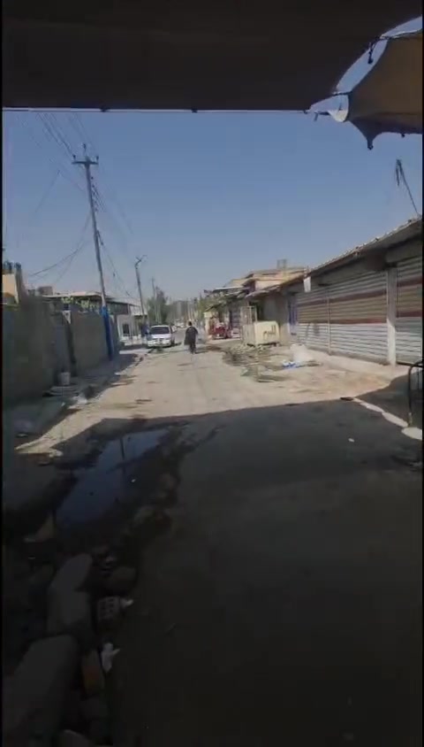 للبيع بيت عشوائي مساحة ٢٨٠ متر 
العنوان / بغداد منطقة المعالف قرب سوق المعالف الشعبي 

يحتوي على محل  ضمن البيت 
ويتضمن ٣ صحيات 
ويحتوي على منور وطارمة أمامية وخلفية
و على ٣ غرف  و صالة ٧×٥  ومطبخ 

 

للإستفسار  التواصل مع الرقم موجود بي واتساب أو تليغرام 

***********
