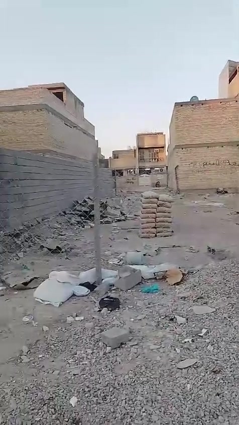 للبيع 100 م سعر 36 ضباط ثانيه زراعي بلديات بظهر معسكر البلديات استفسار ***********
